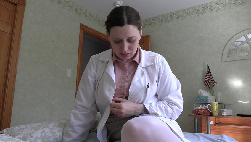 Bettie Bondage - Dr. Mom and the Anal Semen Extraction