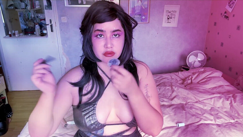 Elise Tran ASMR tits - Maddie Perez does your makeup (too hot for YT!)