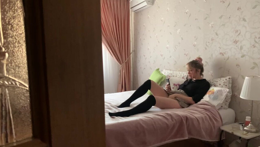 FantasticMsFoxy – Stepbrother Doms His Stepsis Into Showing How She Touches