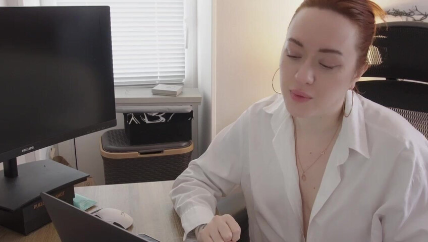 FantasticMsFoxy – Too Much Special Tea Turns StepMommy into Insatiable Whore
