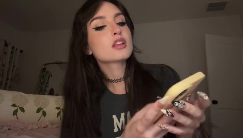 Beebee ASMR - 2 June 2026 -  Upclose LOFI ASMR (Fast Tapping, Unpredictable Triggers