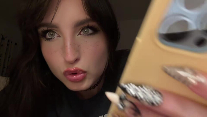 Beebee ASMR - 2 June 2026 -  Upclose LOFI ASMR (Fast Tapping, Unpredictable Triggers