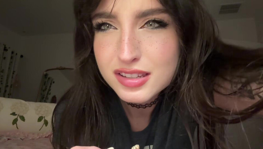 Beebee ASMR - 2 June 2026 -  Upclose LOFI ASMR (Fast Tapping, Unpredictable Triggers