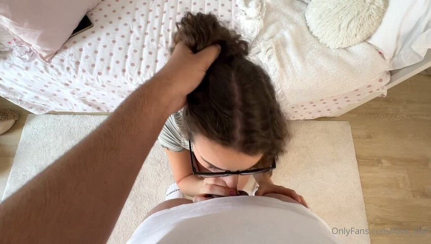 Love_lilah - Roommate Fuck + Creampie