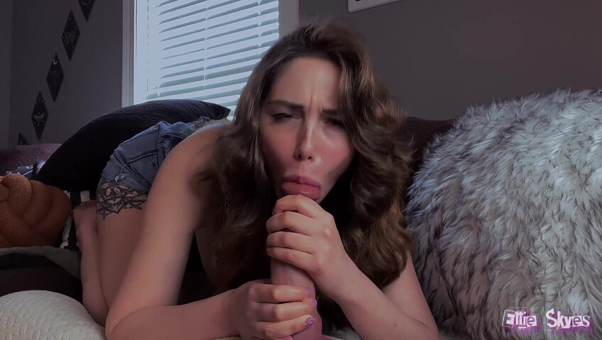 Ellie Skyes - Your Step-Sister The Cum Addict