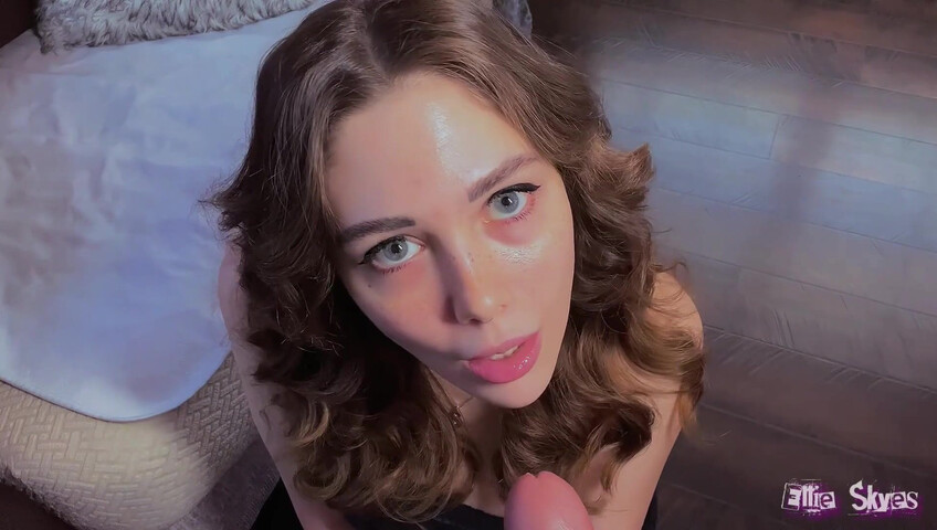 Ellie Skyes - The Roommate Dilemma