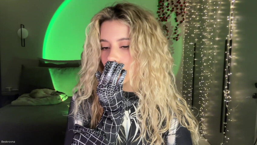 ASMR Beskrovna - Spider Woman