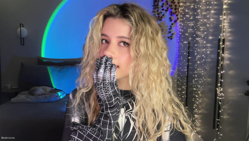 ASMR Beskrovna - Spider Woman