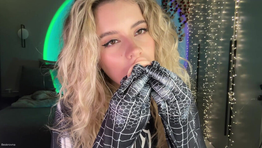 ASMR Beskrovna - Spider Woman