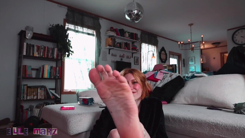 Elle Marz - Babysitter Edge Aerobics