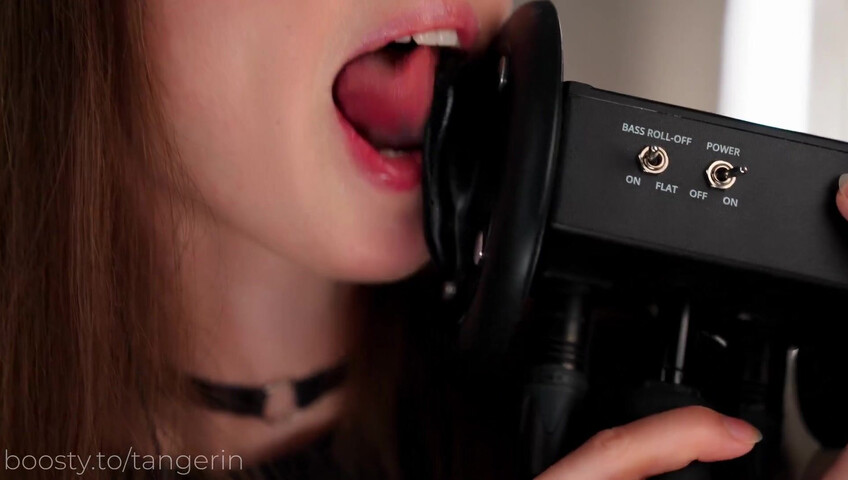 Tangerin ASMR - 6 June 2026 - Aggressive Wet Ear Licking