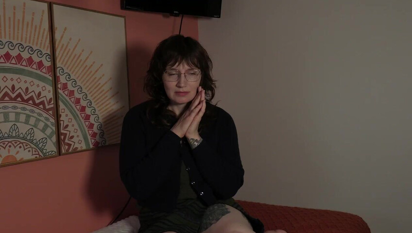 Bettie Bondage – A Funny Thing Happened When I Went on Some Forums