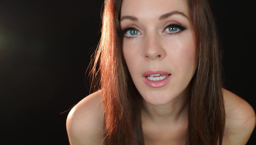MissAlika White - Small or BIG Dicks Get Pixels