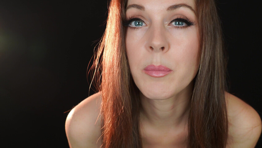 MissAlika White - Small or BIG Dicks Get Pixels