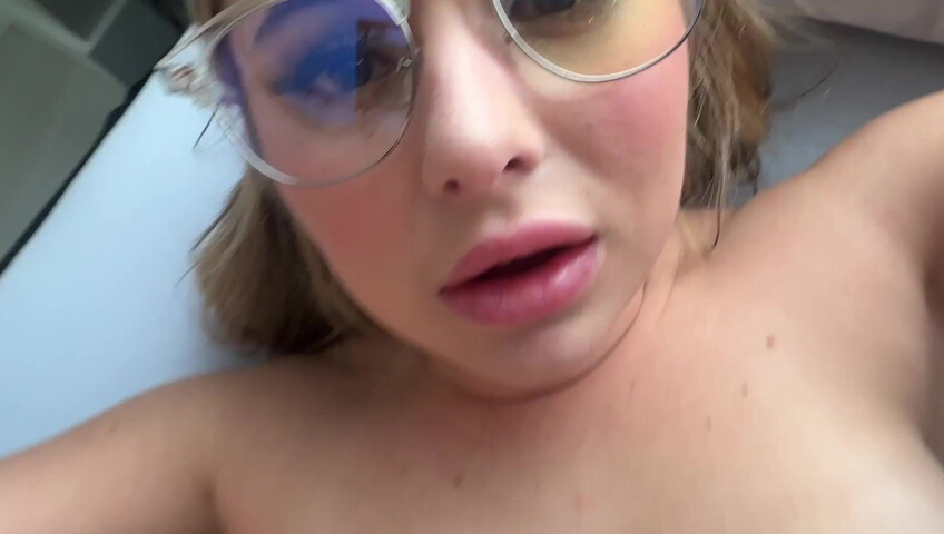 Thick Step Sister Knows Your Secret ~ Aria Banks