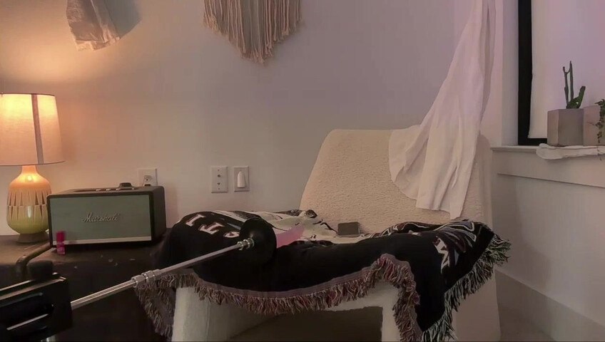 Gabbie Carter fait tourner la roue pour s'amuser en solo - masturbation - gros seins - gode - blonde - machine à baiser - tatouages - HD - machine sexuelle - gros seins - gros seins naturels