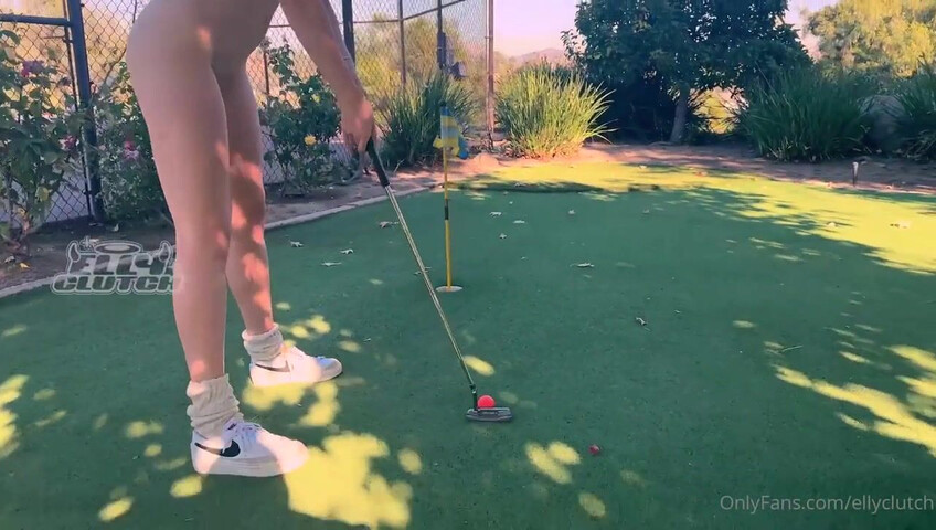 L'appuntamento al golf di Elly si conclude con una scopata di nascosto - sesso - pompino - all'aperto - HD - nudismo - pubblico - nudità in pubblico - golf - serata romantica - scopata di nascosto