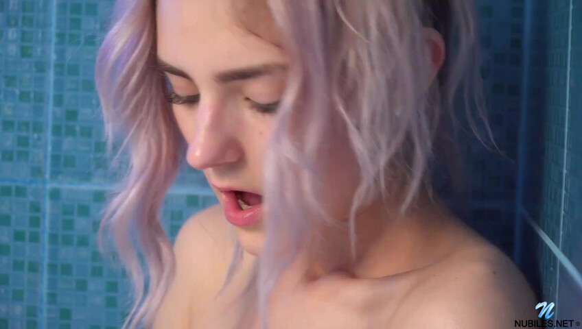 Dirty Eva Elfie Washes Her Holes And Masturbates On The Tub - American - Dirty