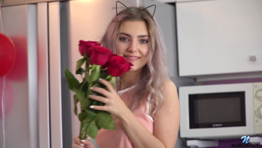 Eva Elfie Masturbates All Alone On Valentine's Day - American - Valentines - Holiday