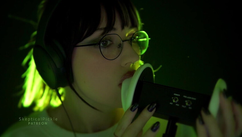SkepticalPickle ASMR - 19 October 2025 - Deep Intense Brain Licking (Golden Tier)