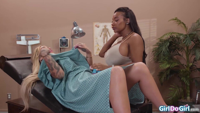 Cubbi Thompson Licks Pussies In A Hot Threesome - Big Boobs - Lesbian - Threesome - Squirting - Big Tits - Pussy Licking - Fingering - Masturbation - Ebony - Interracial
