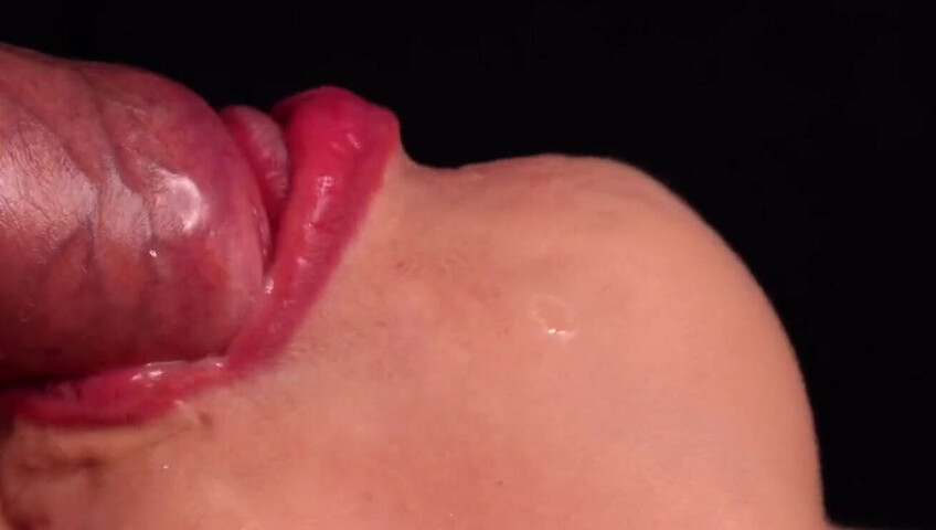 SweetheartKiss - Closeup Tongue and Lips Blowjob