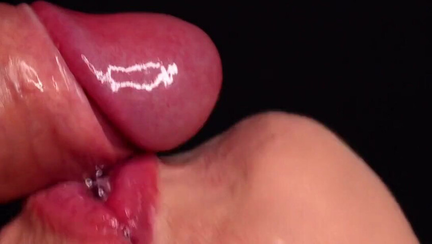 SweetheartKiss - Closeup Tongue and Lips Blowjob