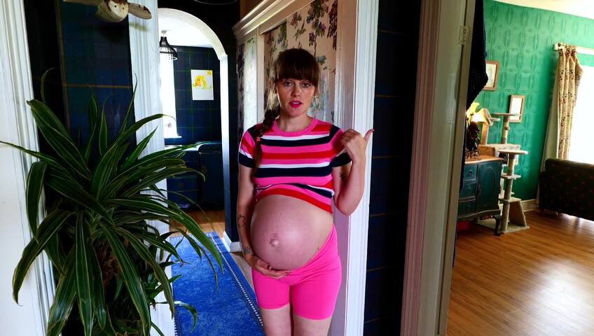 Sydney Harwin - Pregnant