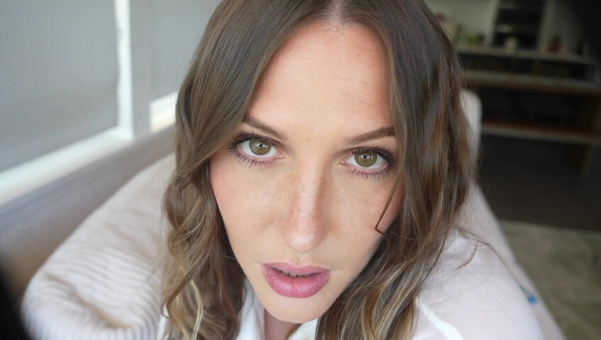 Tatum Christine - Realtor Mom's Persuasive Perversion