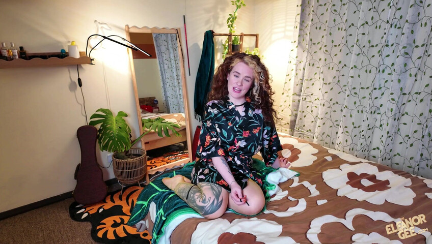 TheEleanorGee - Family Tradition