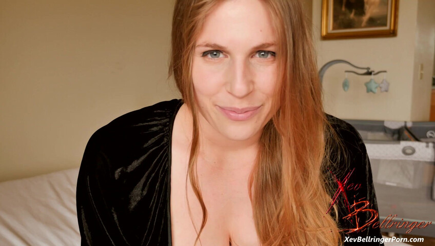 Xev Bellringer - Mommy Is Pregnant 4K