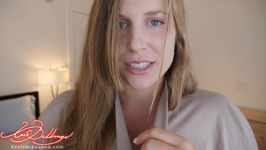 Xev Bellringer - Pregnant Oil Up 4K