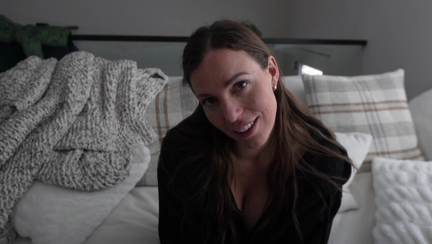 Yogabella - Daddy Makes A Sibling