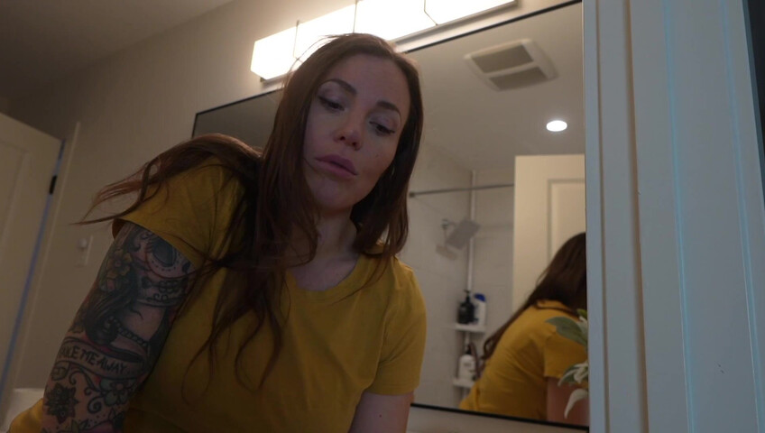 Yogabella - Mom Gives In