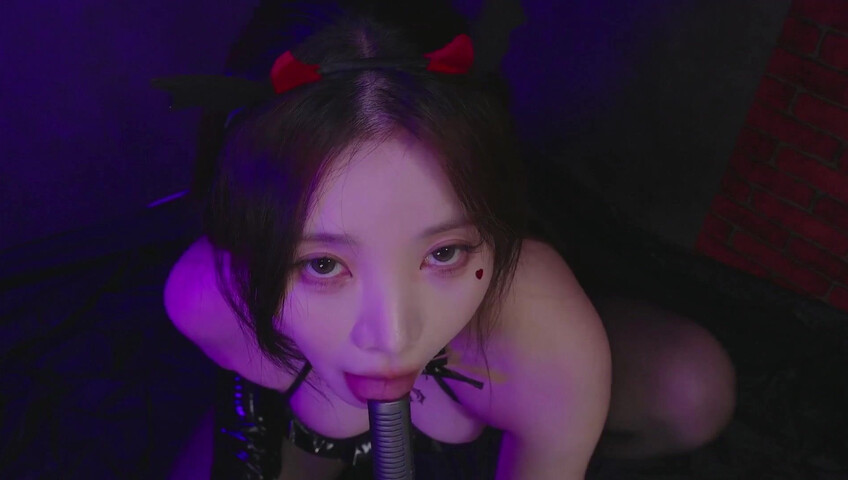 Yoonying ASMR - Tits Massage