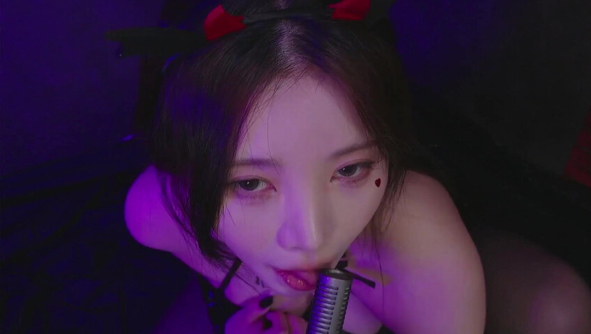 Yoonying ASMR - Tits Massage