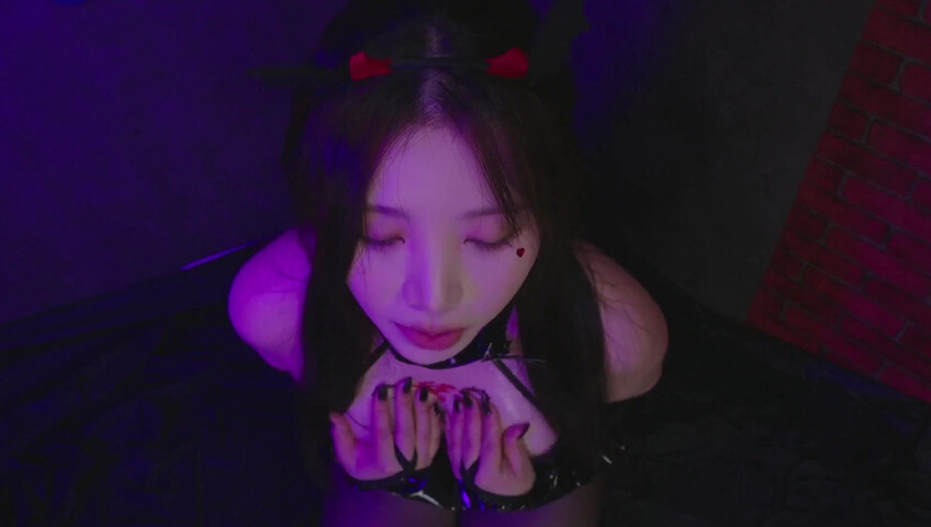 Yoonying ASMR - Tits Massage