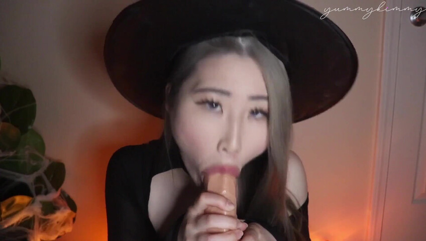 YummyKimmy - The Good Witch