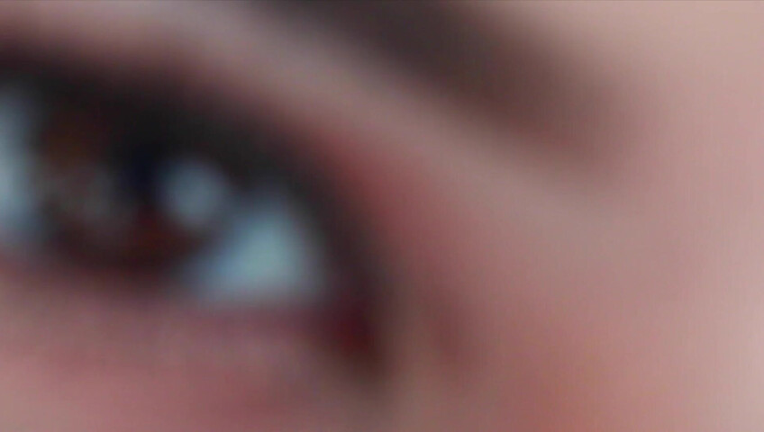 Zia XO - Womanizer ASMR - Dirty talk Close Up