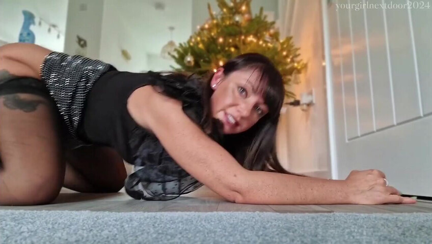 Yourgirlnextdoor1 – Snowed in with Step-Mommy