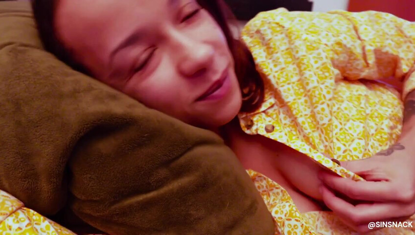 Sin Snack – sexual morning with your mature step-mother