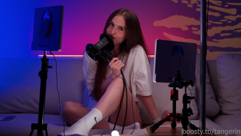 Tangerin ASMR - 3 October 2025 -  [Exclusive] Cozy Ear Licking on the Couch #4