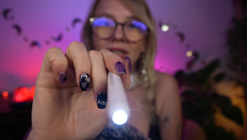 Soph Stardust ASMR - Bra Tapping & Soft Spoken