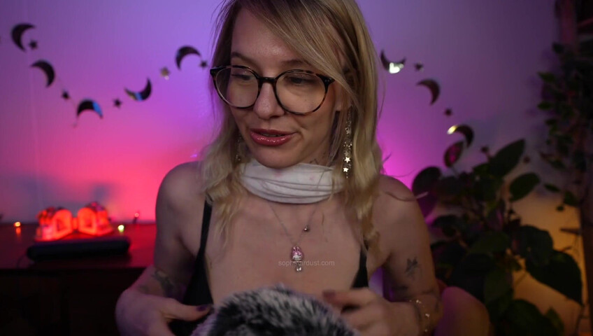 Soph Stardust ASMR - Bra Tapping & Soft Spoken