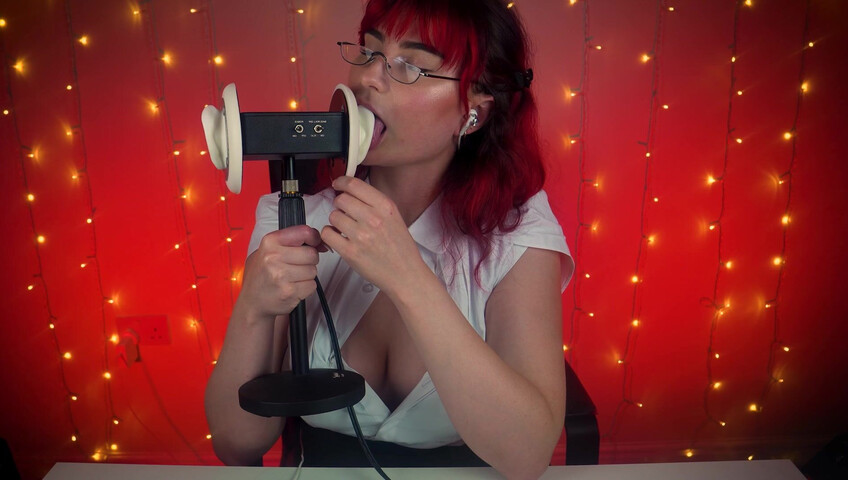 SacredXO - ASMR Earlicking & Audio Panning - Deep Licking & Fluttering