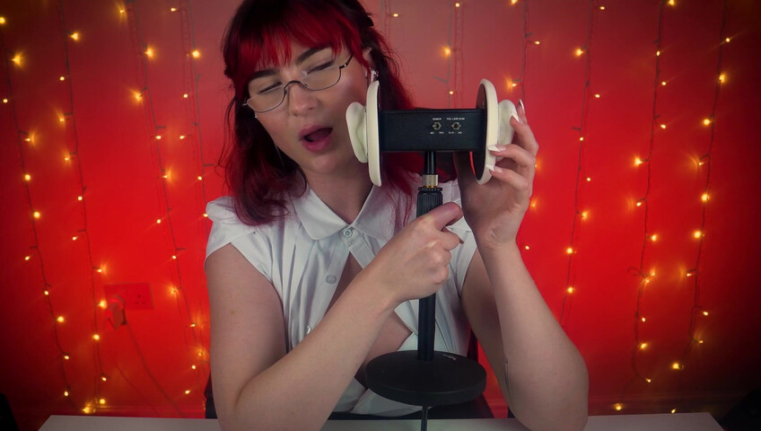 SacredXO - ASMR Earlicking & Audio Panning - Deep Licking & Fluttering