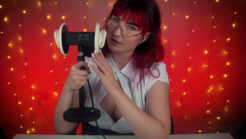 SacredXO - ASMR Earlicking & Audio Panning - Deep Licking & Fluttering