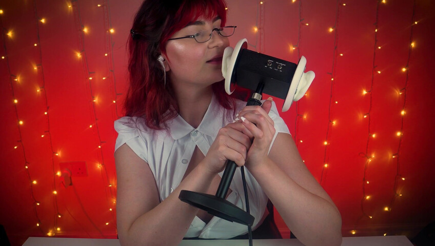 SacredXO - ASMR Earlicking & Audio Panning - Deep Licking & Fluttering