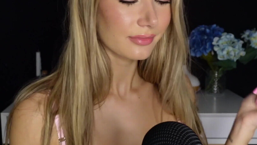 Sabrina Vaz – ASMR Pink Lips Whisper Exactly How I’m Going to Suck You Dry Tonight