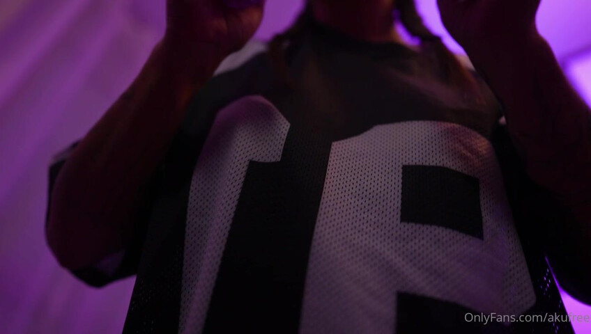 Aku ASMR - Perfect Tits Oil Massage